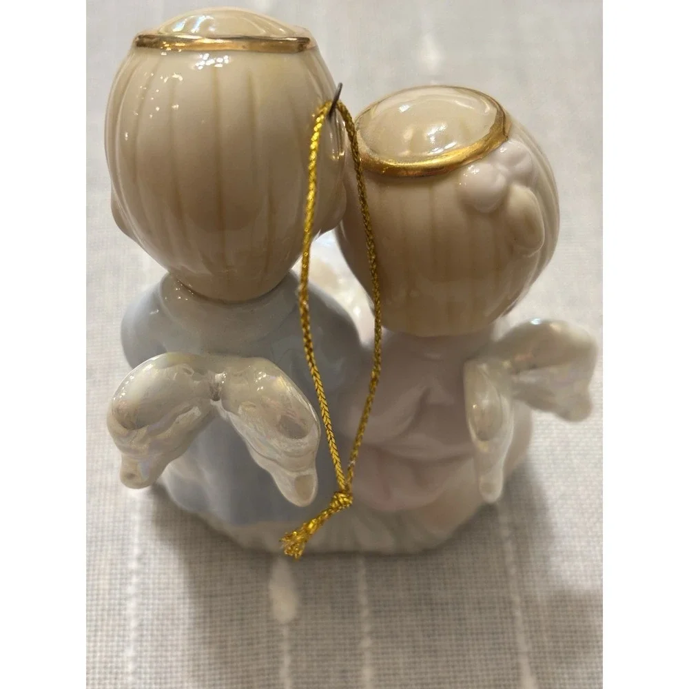Vintage 1997 Holy Family Precious Moments Nativity Ornament Christmas NWOB